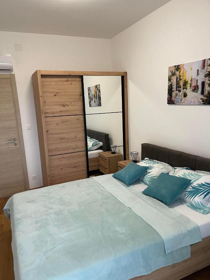 Apartman Iva Τίβατ Εξωτερικό φωτογραφία